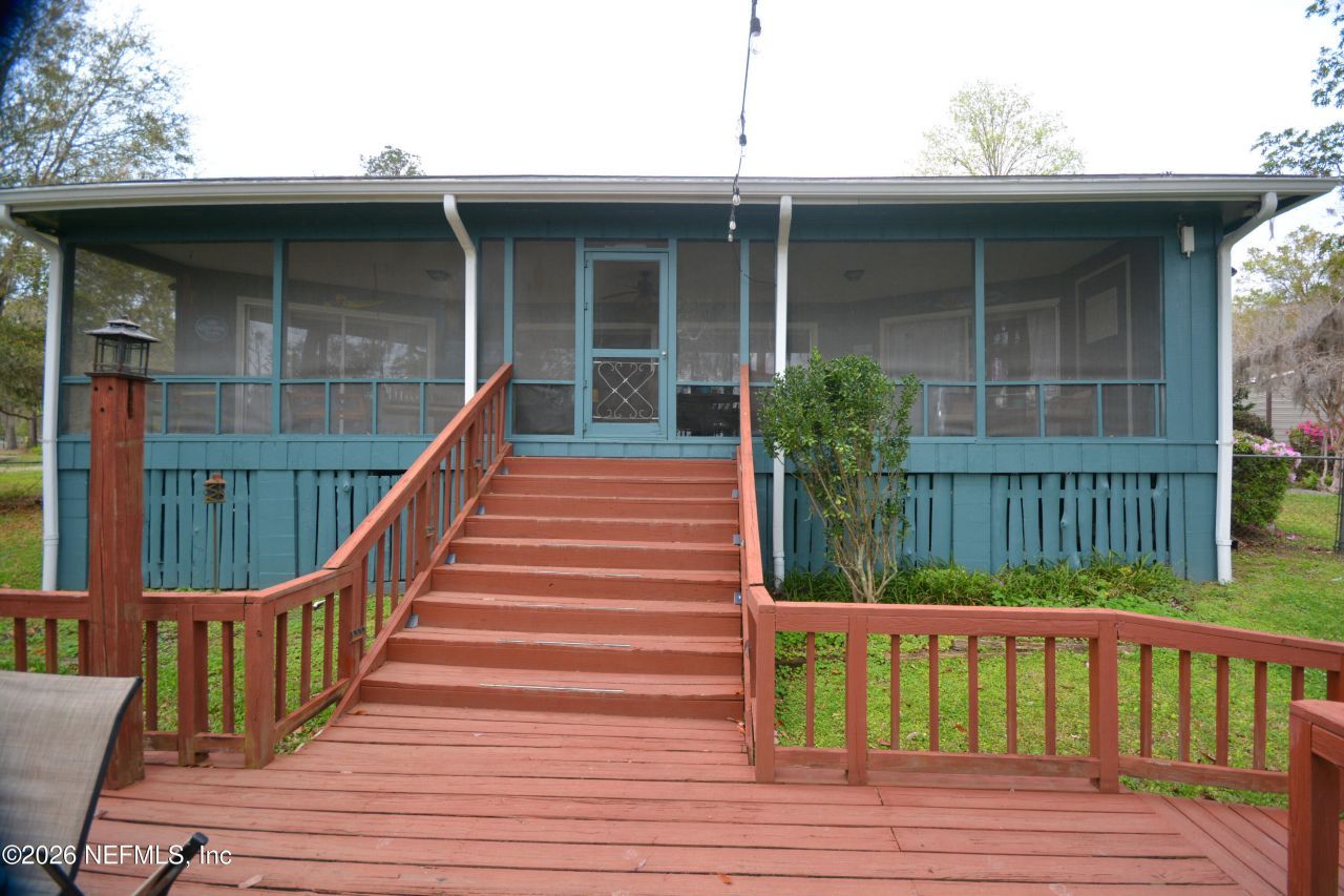 176 Lake Drive, Florahome, FL 32140 Photo