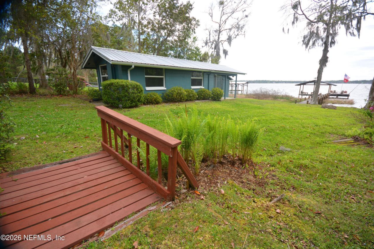 176 Lake Drive, Florahome, FL 32140 Photo