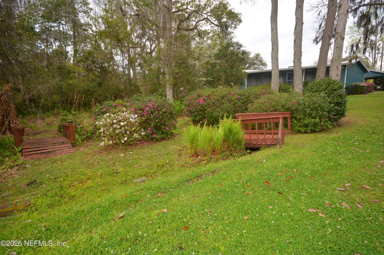 176 Lake Drive, Florahome, FL 32140 Photo