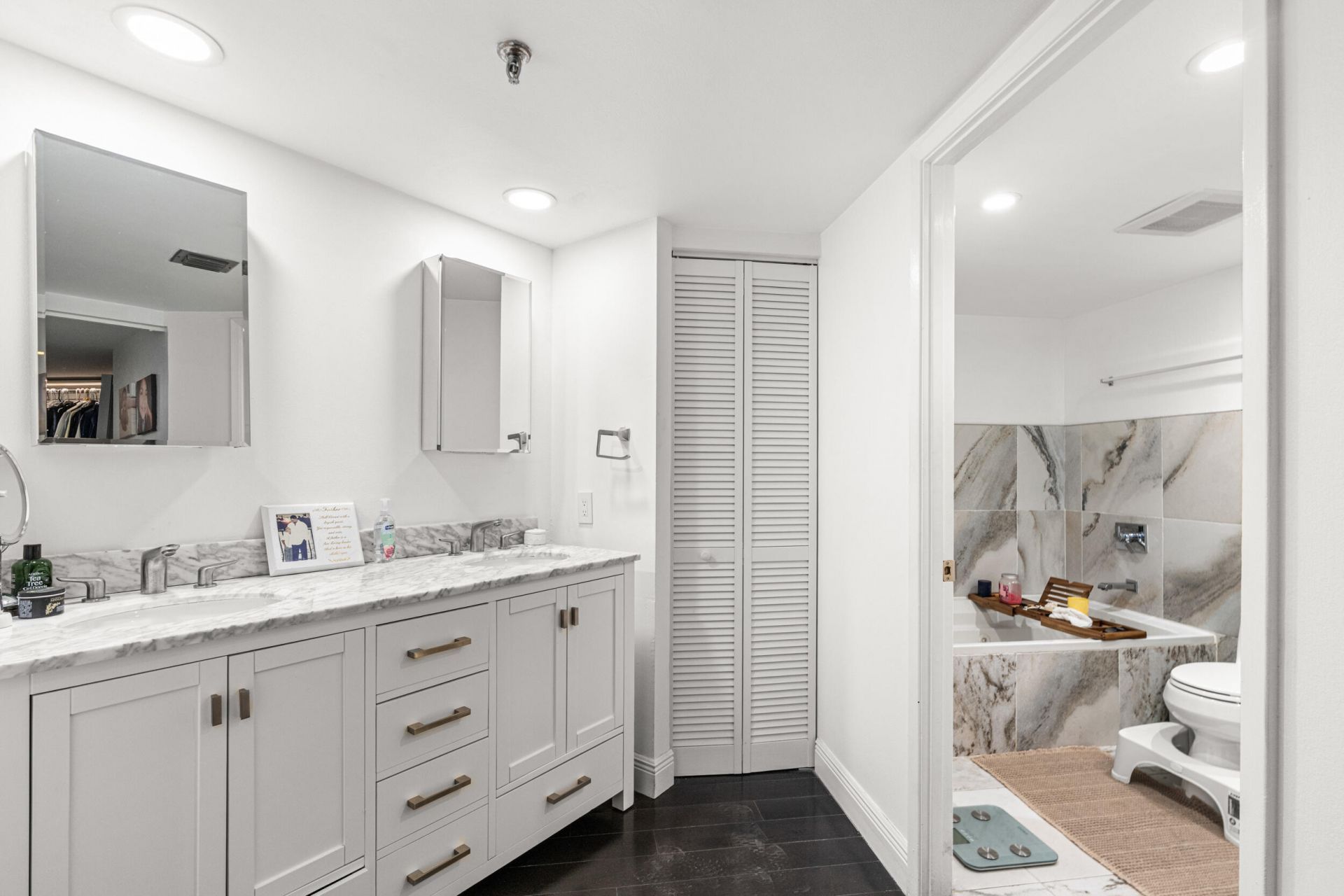 520 Brickell Key Drive, Unit A200, Miami, FL 33131 Photo