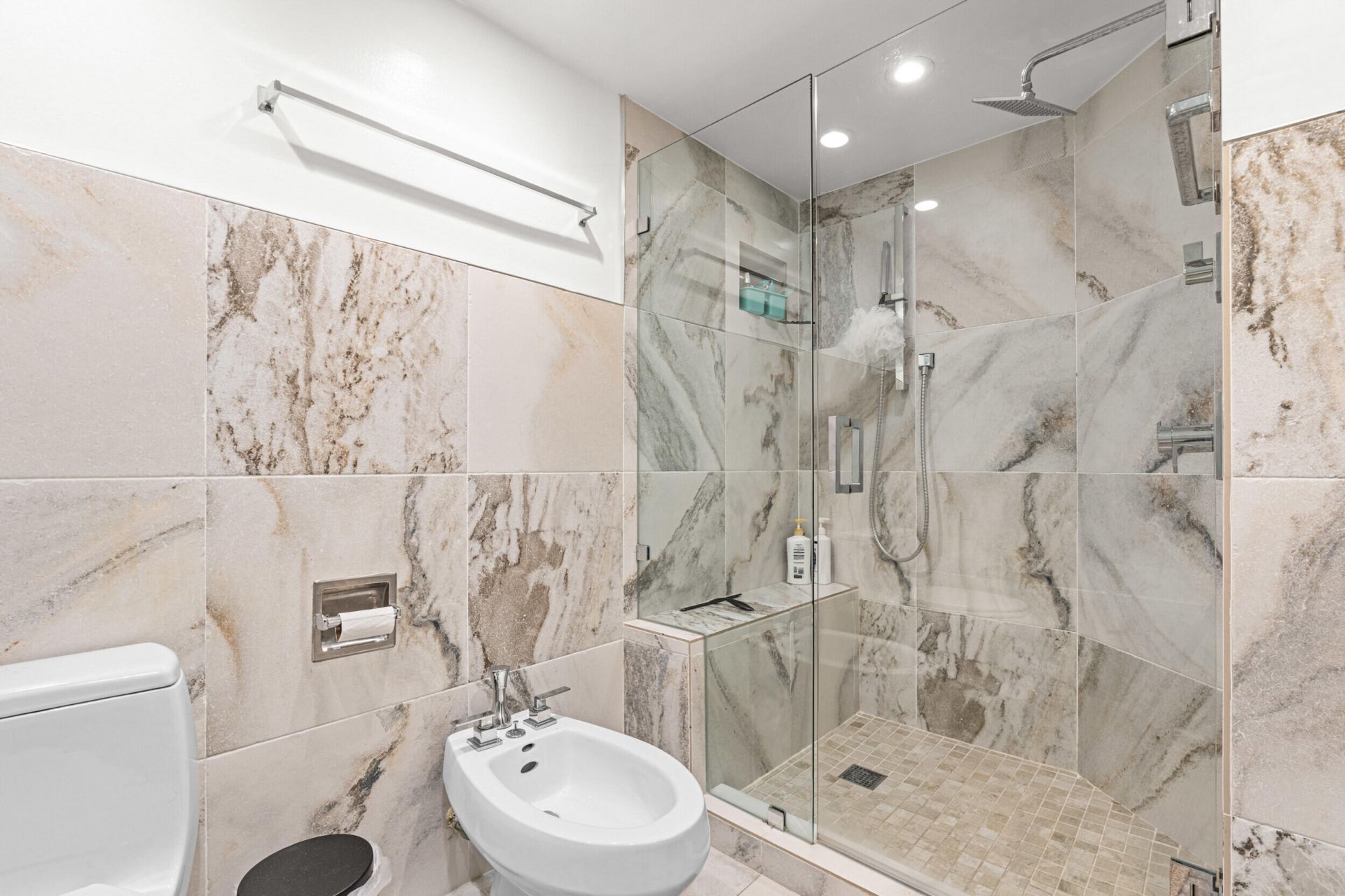 520 Brickell Key Drive, Unit A200, Miami, FL 33131 Photo