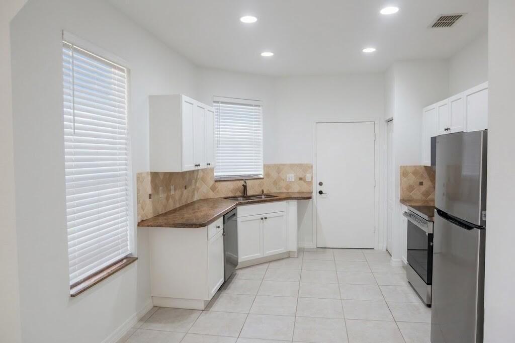 9728 SW Eastbrook Circle, Port Saint Lucie, FL 34987 Photo