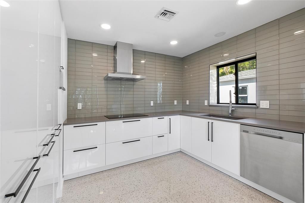 450 N Victoria Park Road, Fort Lauderdale, FL 33301 Photo