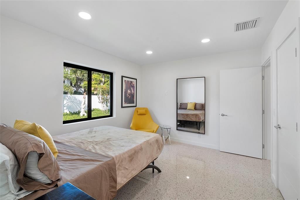 450 N Victoria Park Road, Fort Lauderdale, FL 33301 Photo