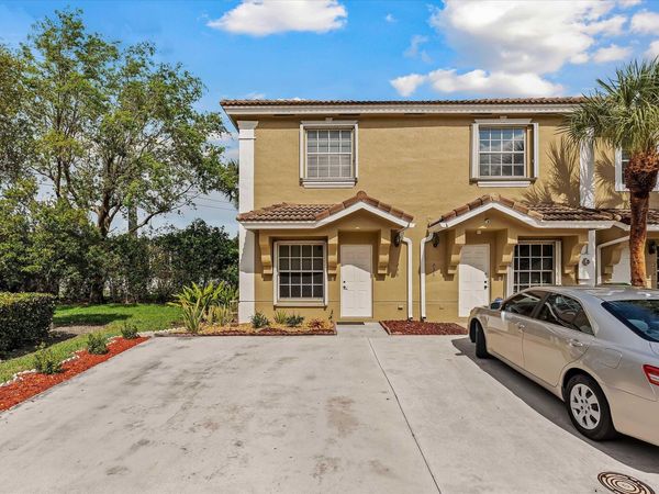 238 SW 122nd Terrace, Pembroke Pines, FL 33025