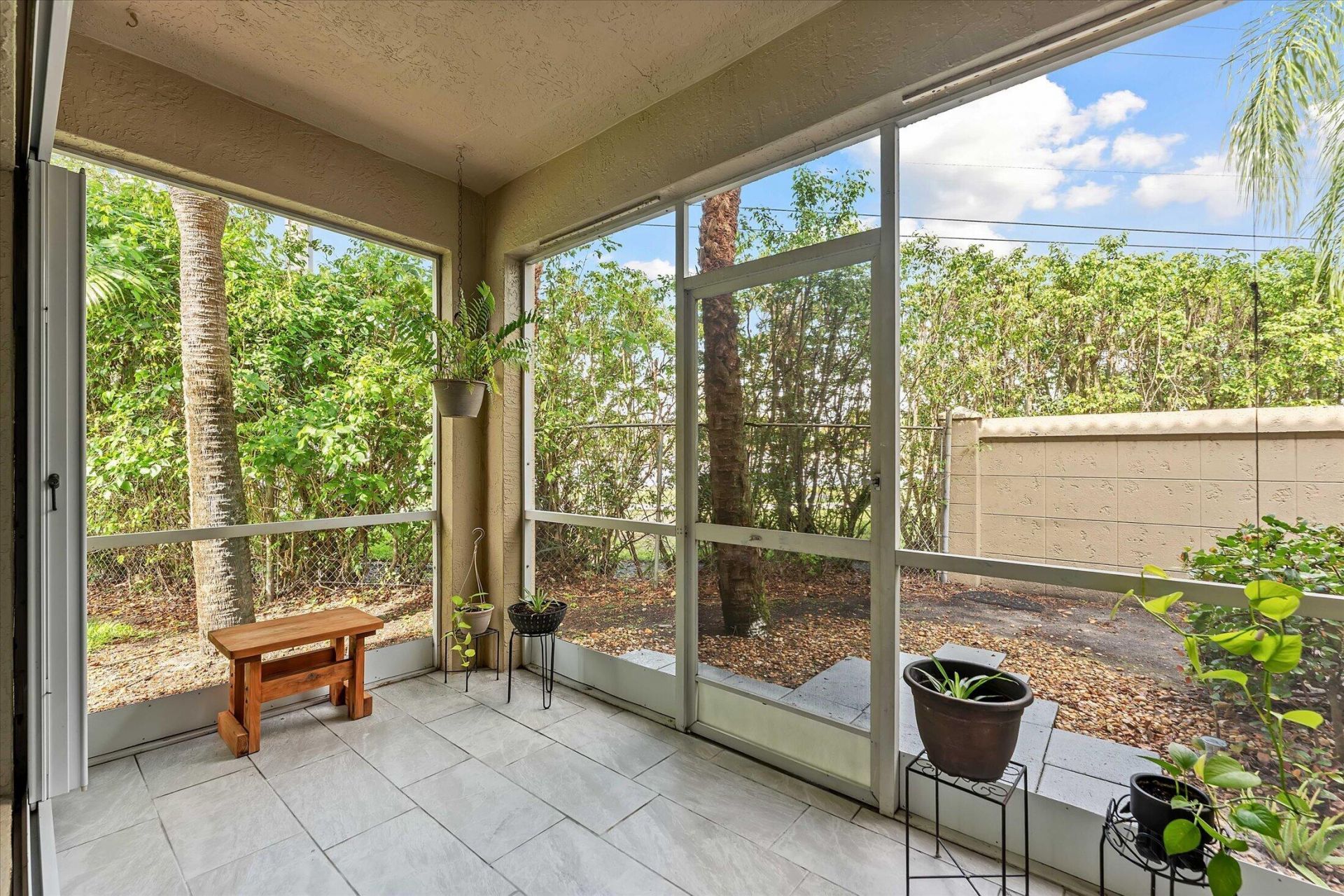 238 SW 122nd Terrace, Pembroke Pines, FL 33025 Photo