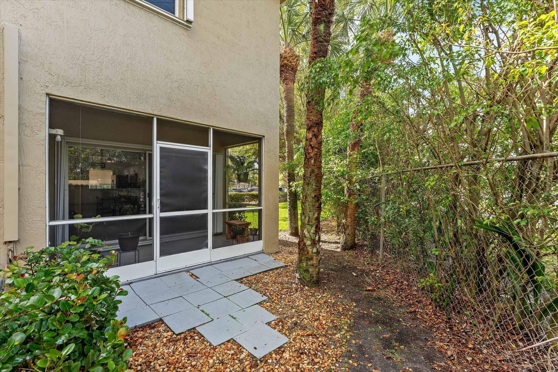 238 SW 122nd Terrace, Pembroke Pines, FL 33025 Photo