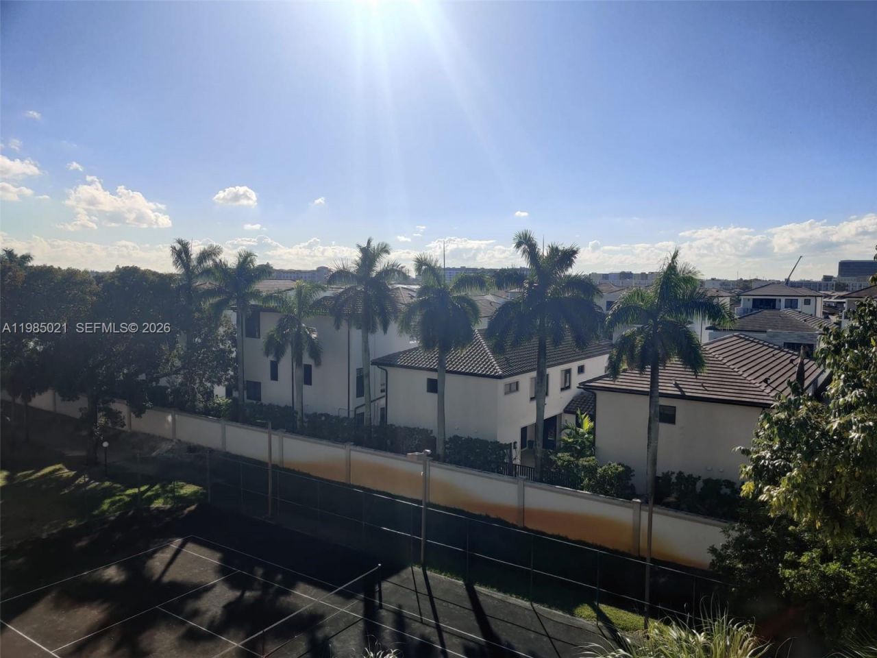 8290 Lake Dr, Unit 509, Doral, FL 33166 Photo