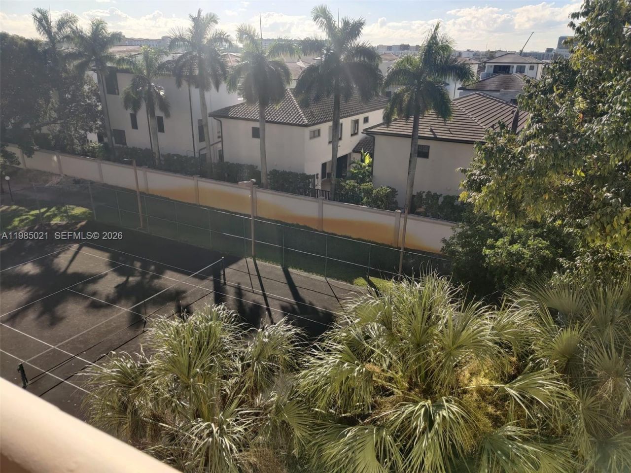 8290 Lake Dr, Unit 509, Doral, FL 33166 Photo
