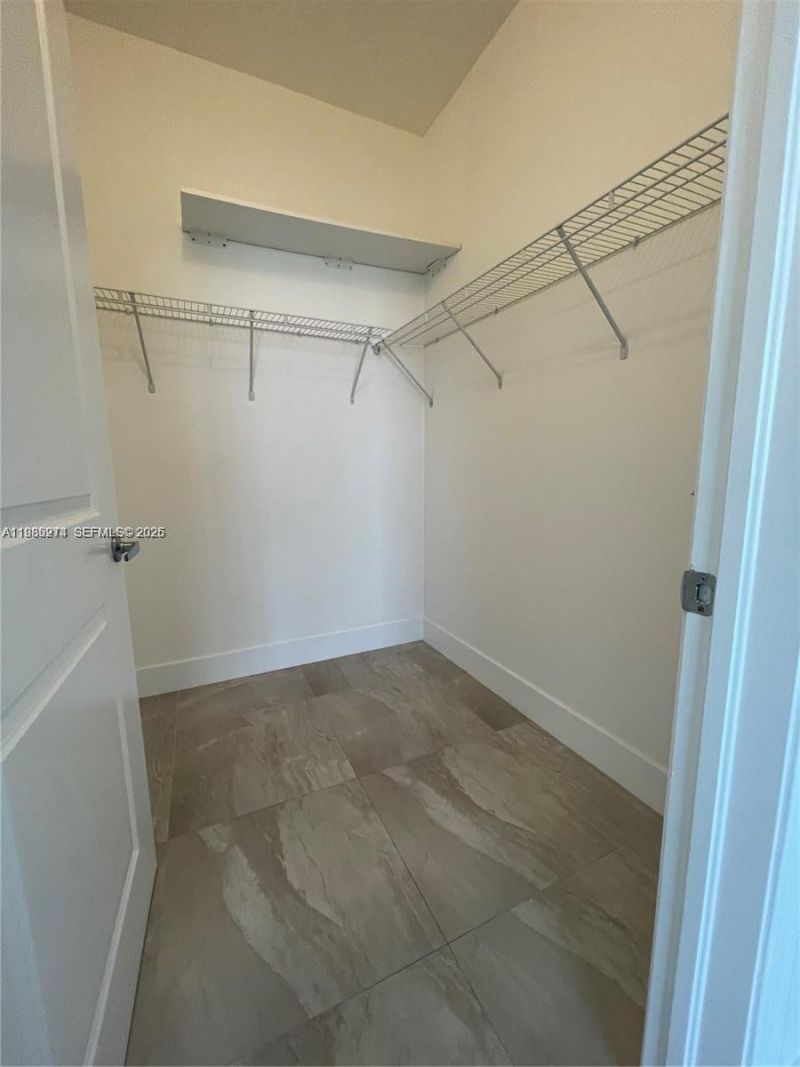 10 Aragon Ave, Unit 1412, Coral Gables, FL 33134 Photo