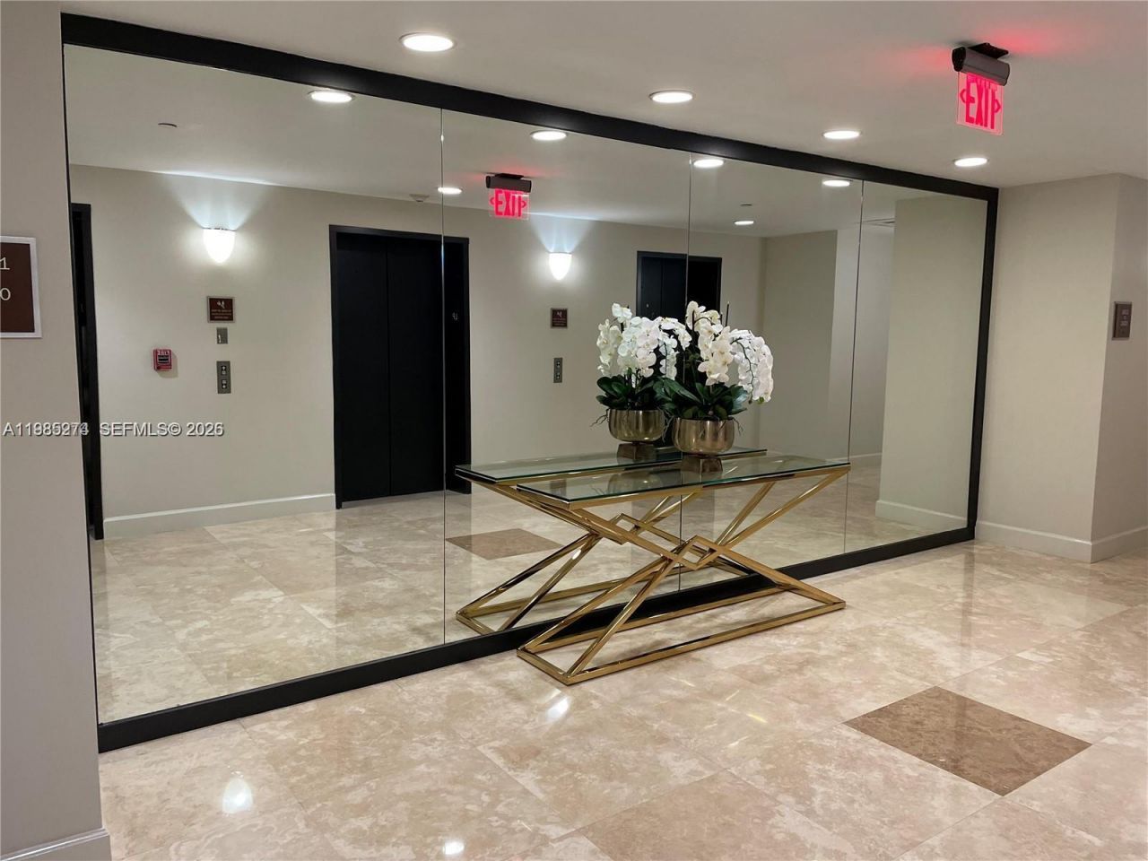 10 Aragon Ave, Unit 1412, Coral Gables, FL 33134 Photo