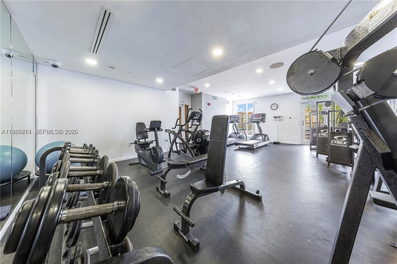 10 Aragon Ave, Unit 1412, Coral Gables, FL 33134 Photo