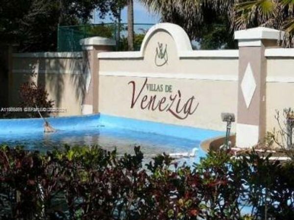 9831 Nob Hill Ct, Unit 9831, Sunrise, FL 33351