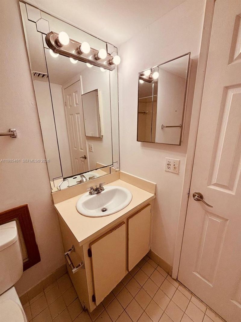 9831 Nob Hill Ct, Unit 9831, Sunrise, FL 33351 Photo