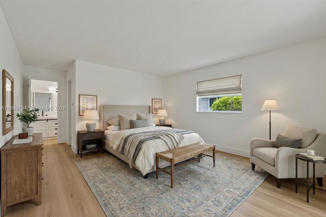 9306 NW 80th St, Tamarac, FL 33321 Photo