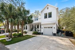 736 Atlantic Street photo 4