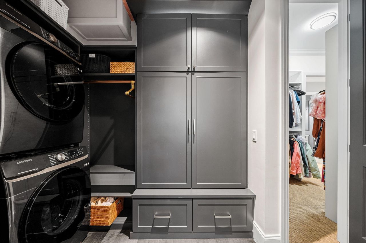 736 Atlantic Street Photo 32