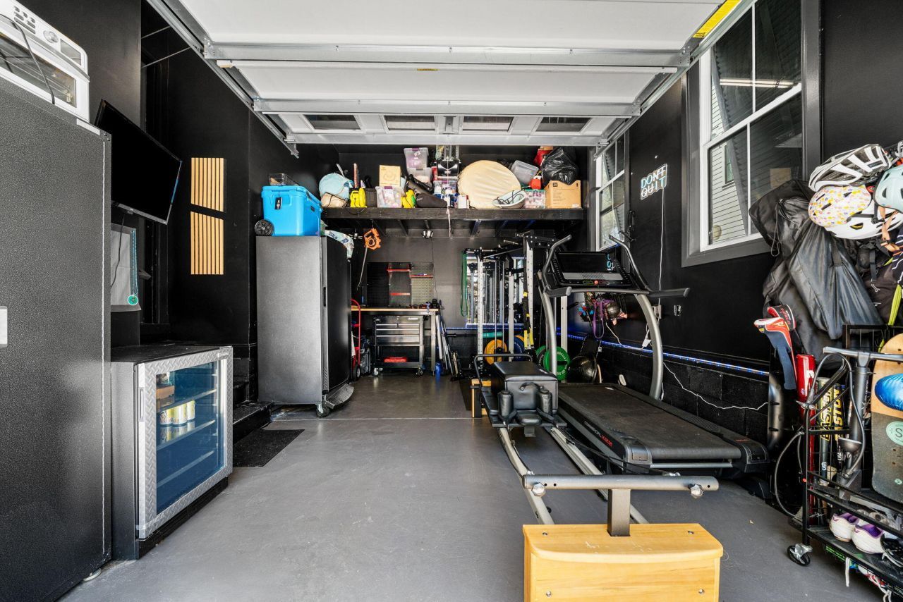 736 Atlantic Street Photo 34