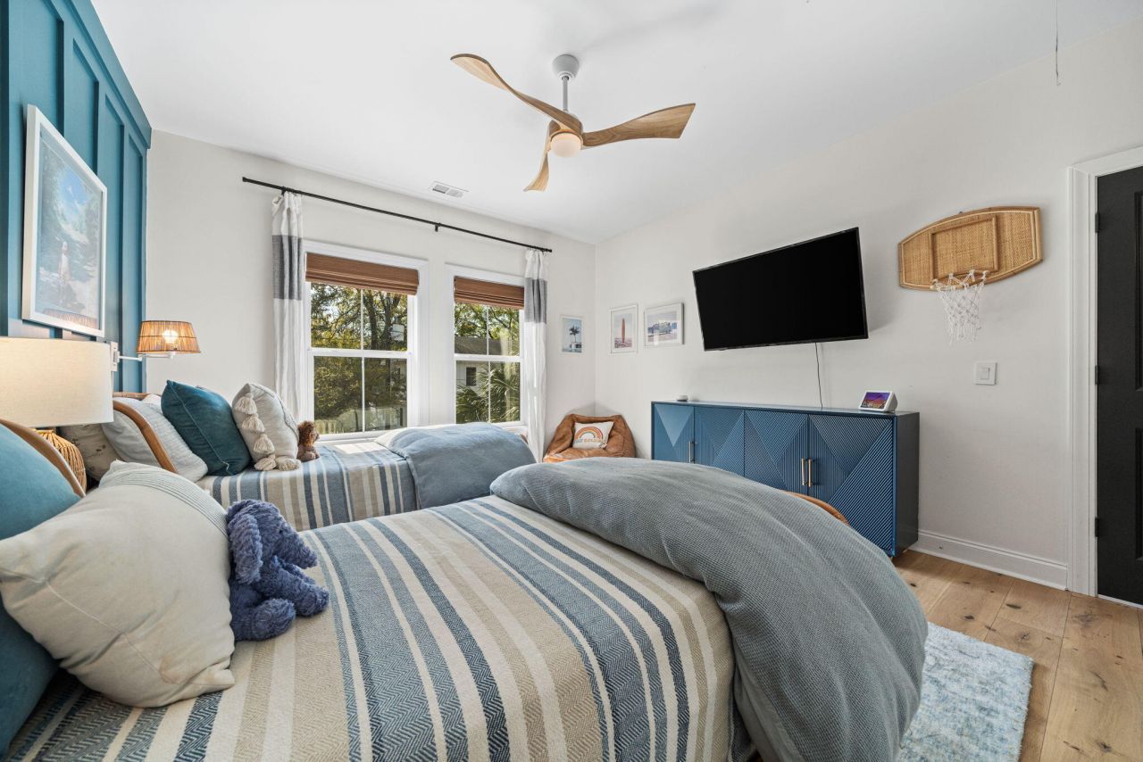 736 Atlantic Street Photo 55