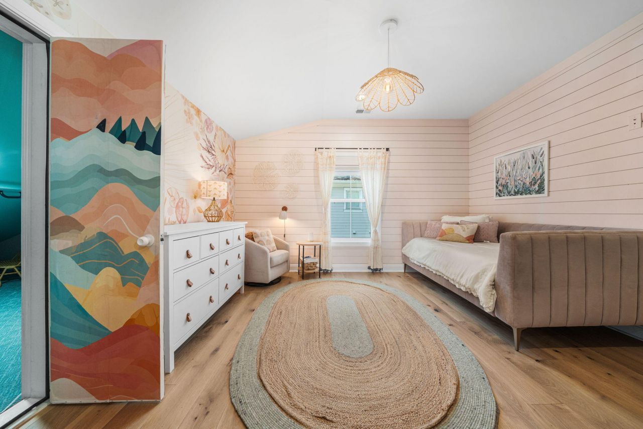 736 Atlantic Street Photo 57