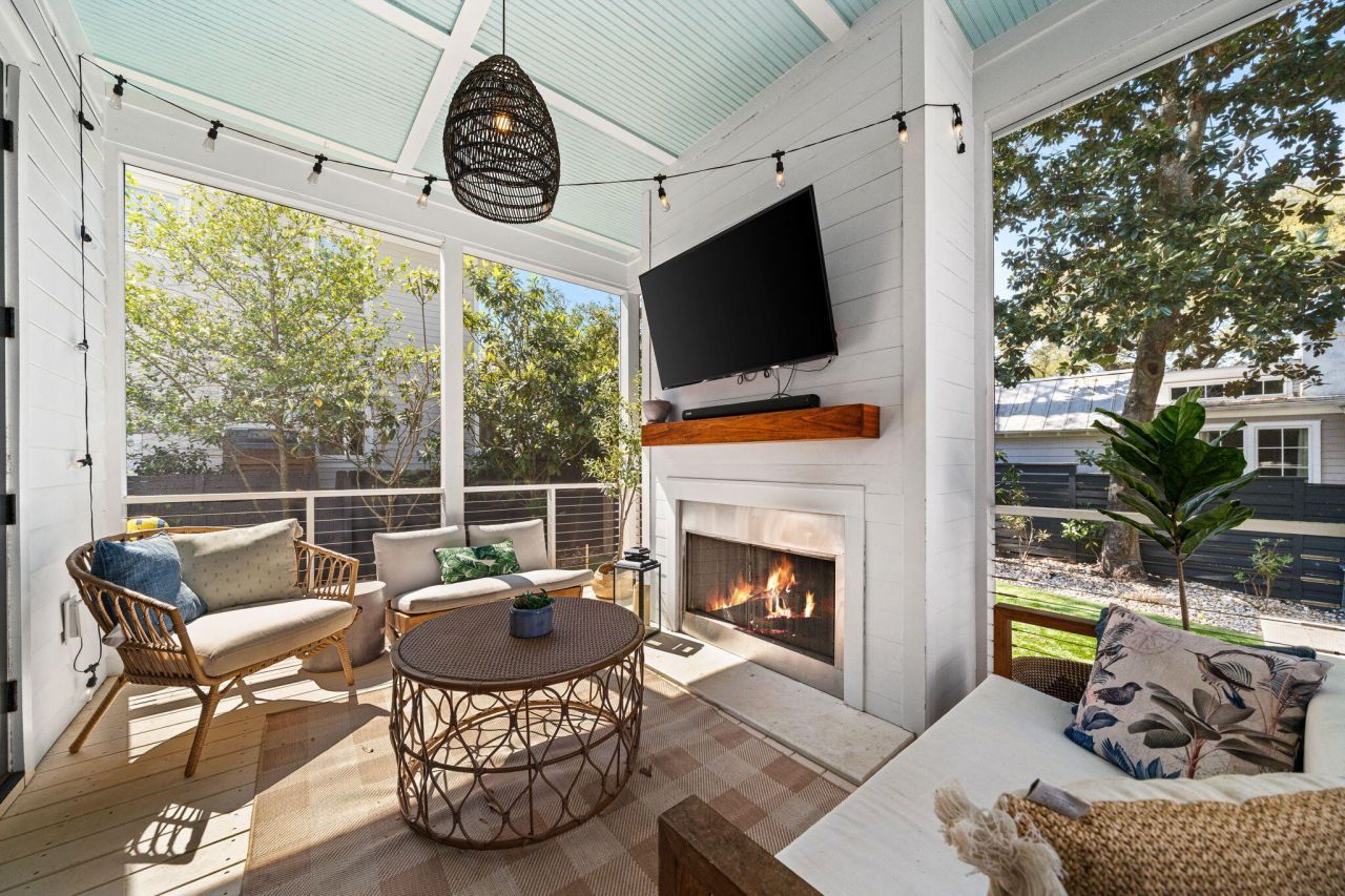 736 Atlantic Street Photo 68