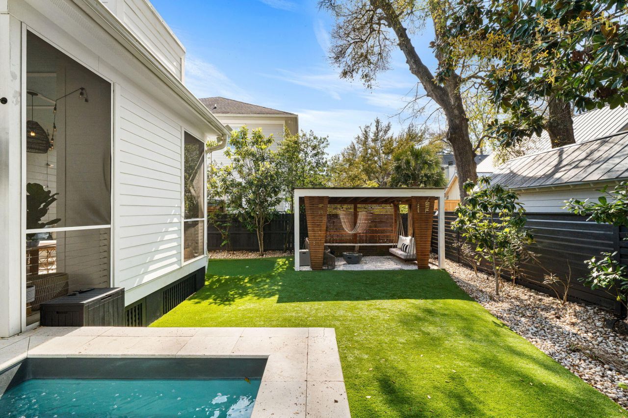 736 Atlantic Street Photo 79