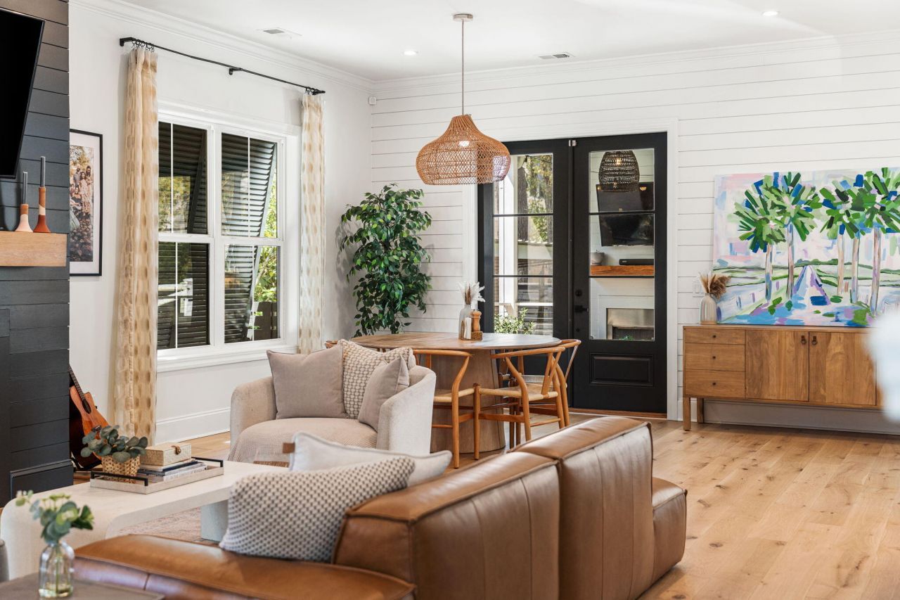 736 Atlantic Street Photo 8