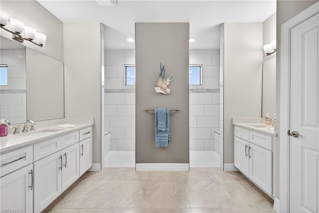 2103 SW 49th Ter, Cape Coral, FL 33914 Photo