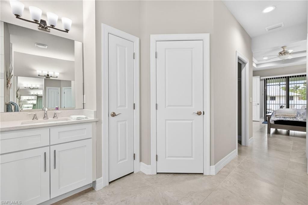 2103 SW 49th Ter, Cape Coral, FL 33914 Photo