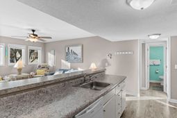 5905 South Kings Hwy.  photo 4