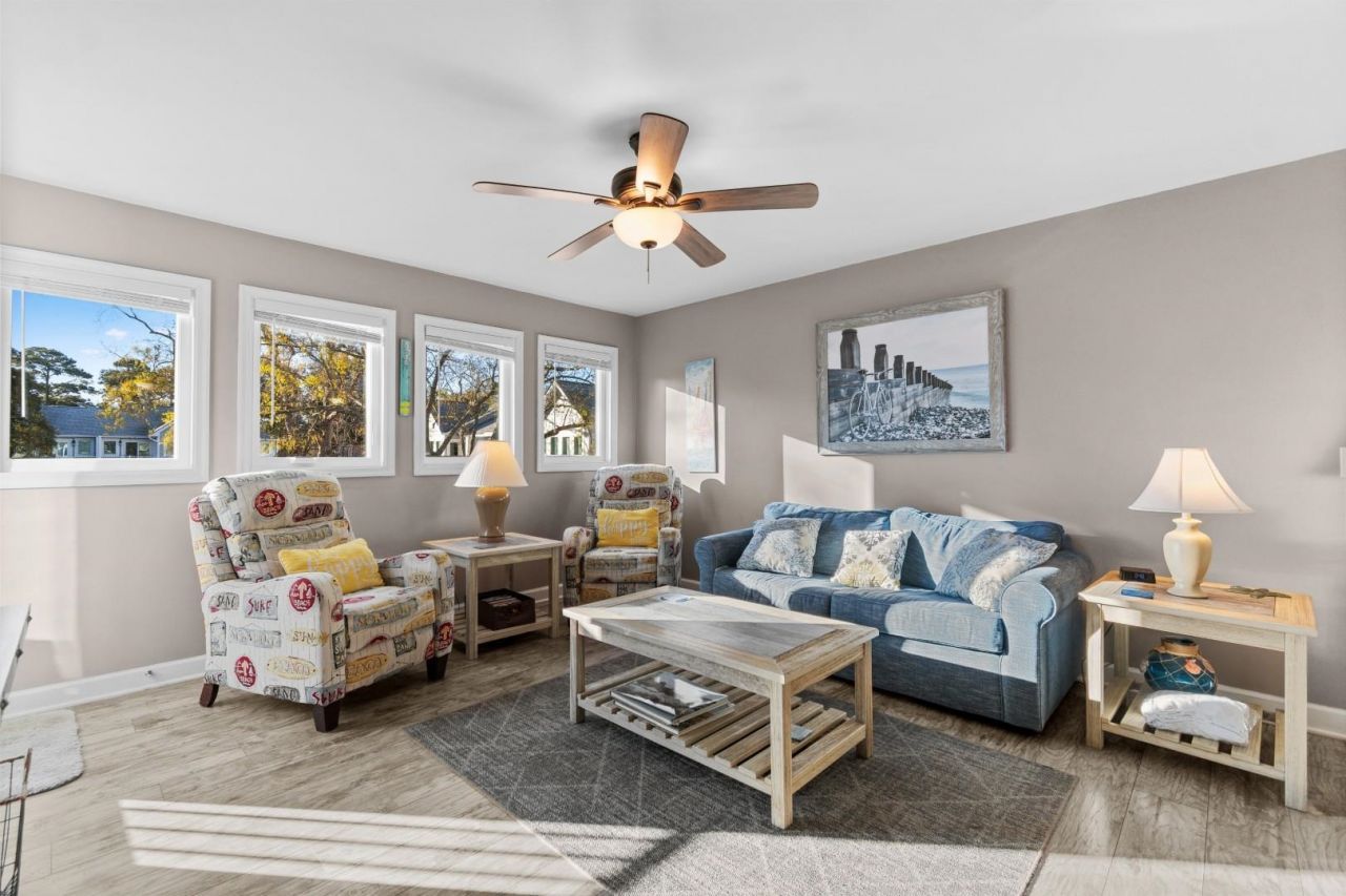 5905 South Kings Hwy.  Photo 9