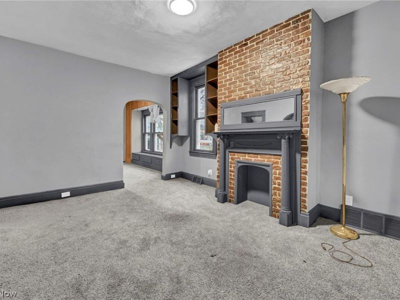 2129 E 30th Street , Lorain, OH 44055 Photo 2