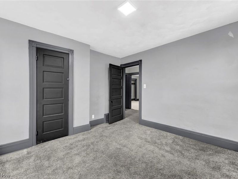 2129 E 30th Street , Lorain, OH 44055 Photo 5