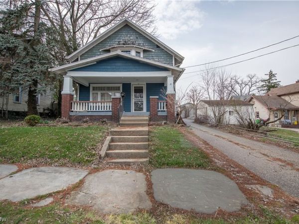 33 S Lincoln Avenue , Alliance, OH 44601