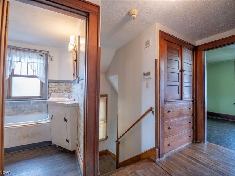 33 S Lincoln Avenue , Alliance, OH 44601 Photo 27