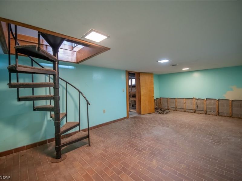 33 S Lincoln Avenue , Alliance, OH 44601 Photo 28