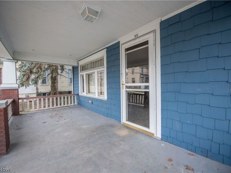 33 S Lincoln Avenue , Alliance, OH 44601 Photo 3