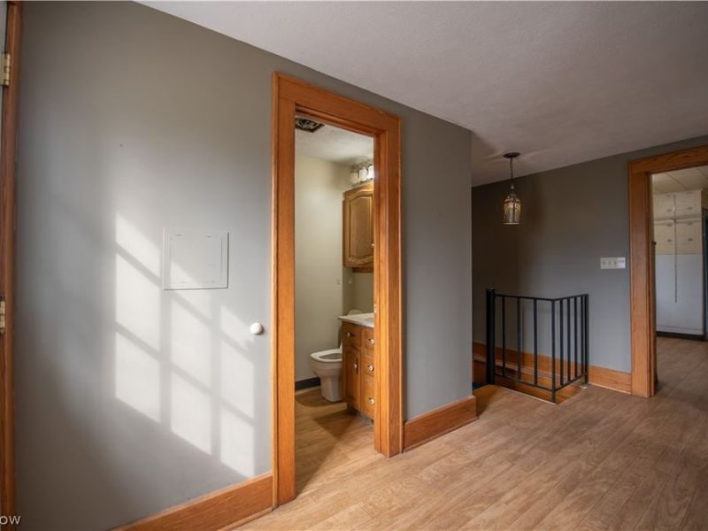 33 S Lincoln Avenue , Alliance, OH 44601 Photo 32