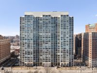 3200 N Lake Shore Drive, Chicago, IL 60657 primary photo