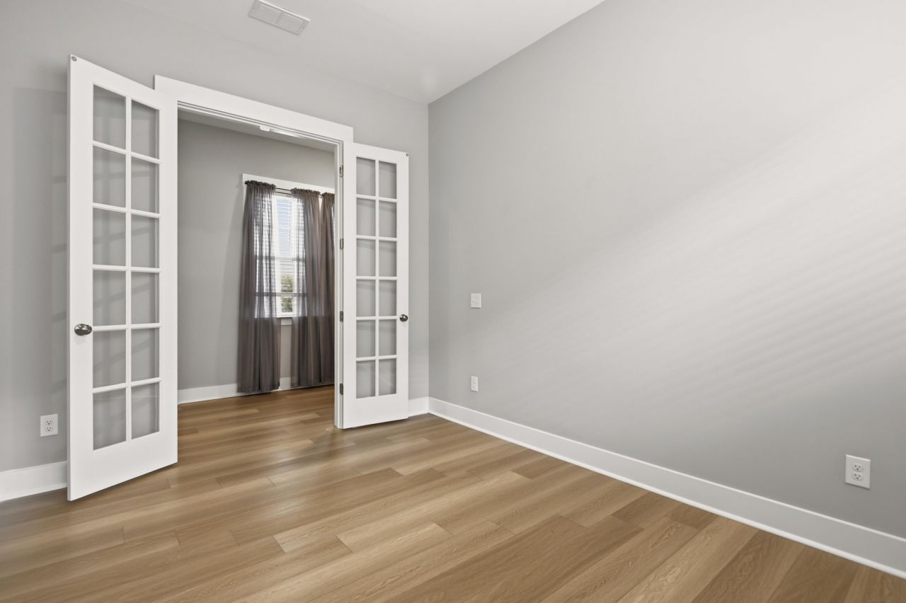 553 Sound Drive Photo 13