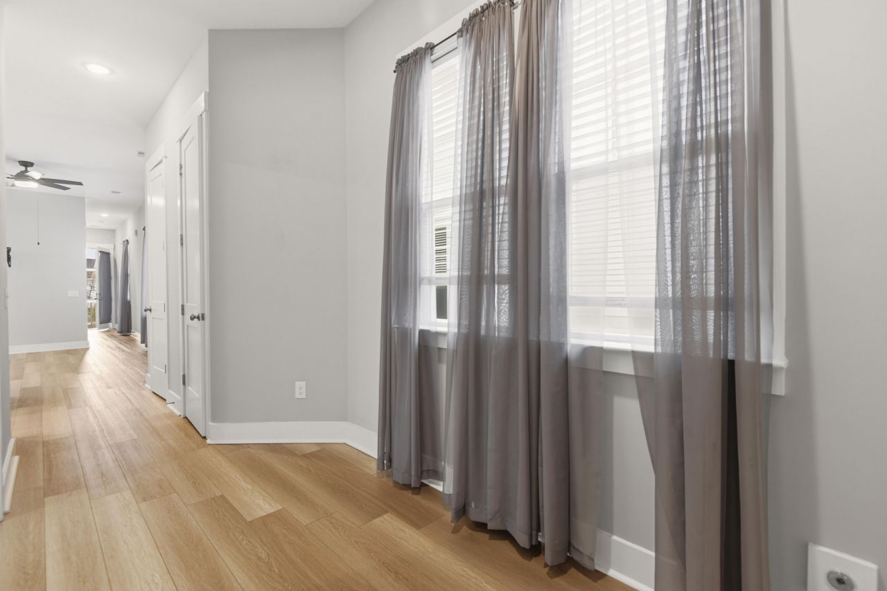 553 Sound Drive Photo 16