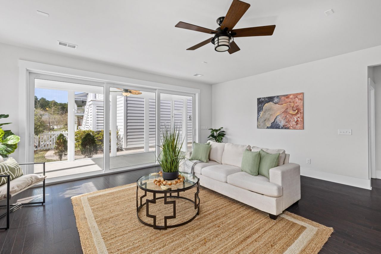 294 Great Lawn Drive Photo 18