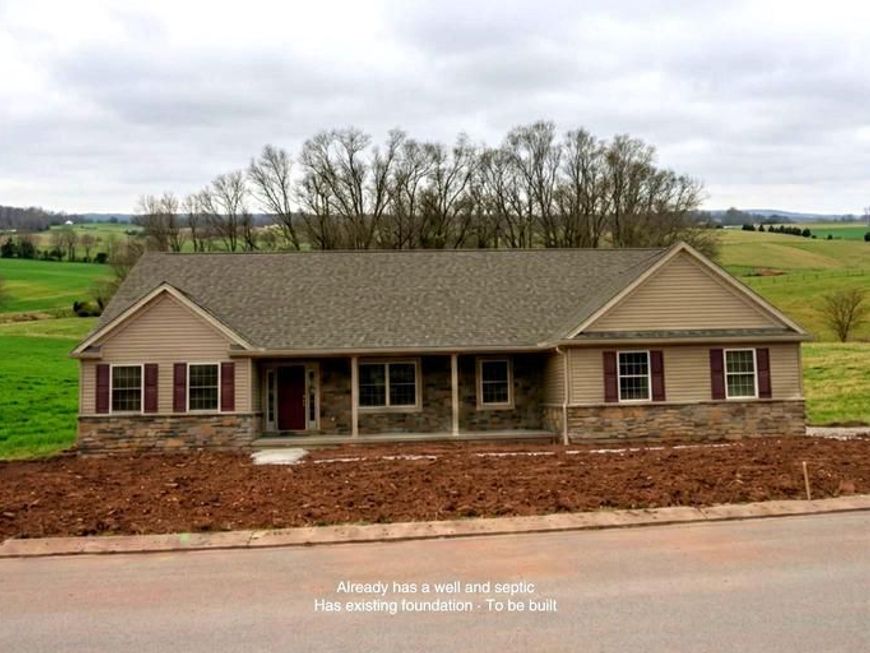 5086 Lakewood Lane, Stewartstown, PA 17363 Main Photo
