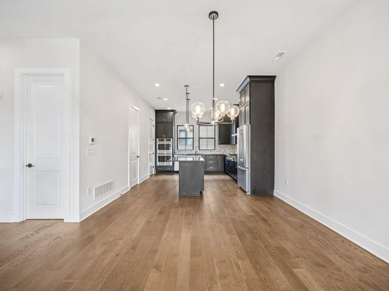 2290 Quarry Trails Drive, Columbus, OH 43228 Photo 16