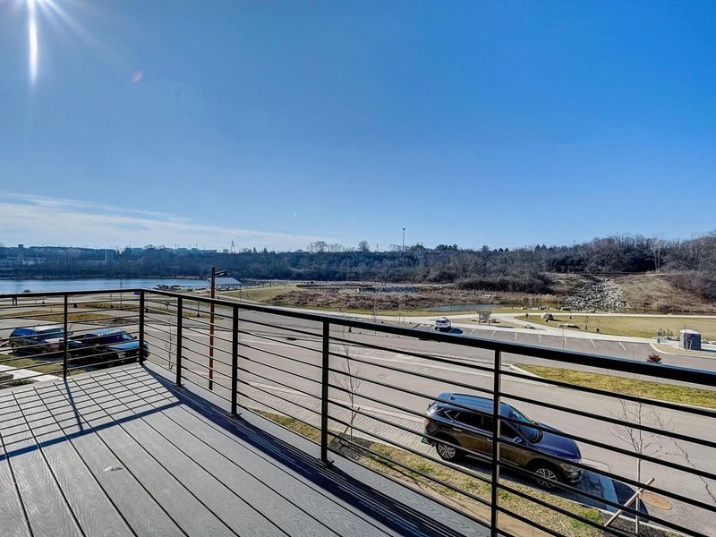 2290 Quarry Trails Drive, Columbus, OH 43228 Photo 26