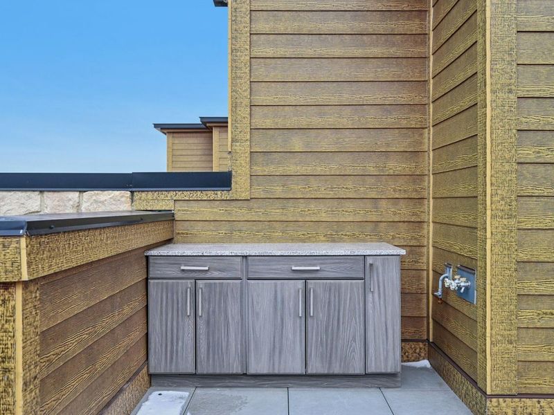 2290 Quarry Trails Drive, Columbus, OH 43228 Photo 41