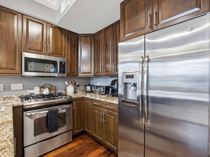 236 E Gay Street, Unit G24, Columbus, OH 43215 Photo 21