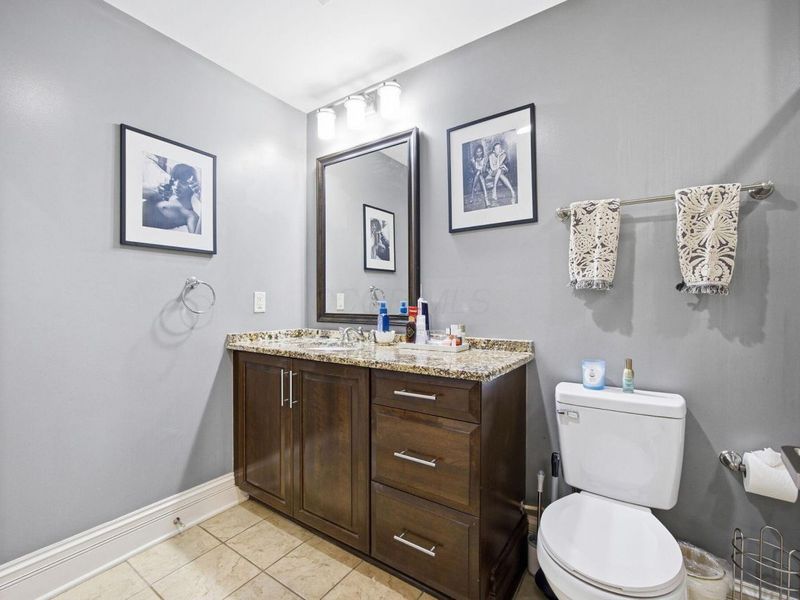 236 E Gay Street, Unit G24, Columbus, OH 43215 Photo 27