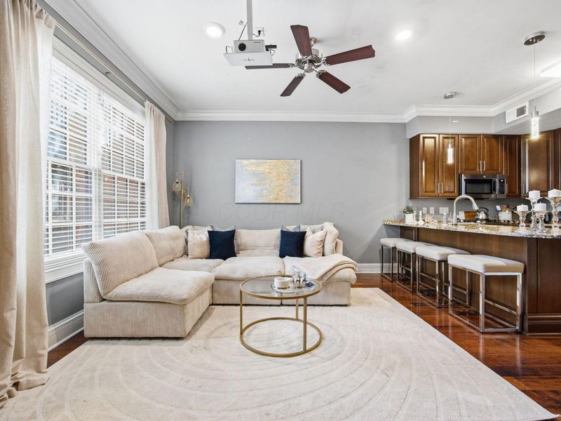 236 E Gay Street, Unit G24, Columbus, OH 43215 Photo 9