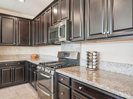 7345 Tawny Port Way, Sacramento, CA 95829 Photo